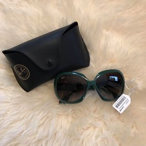Women’s Ray Ban Sunglasses
